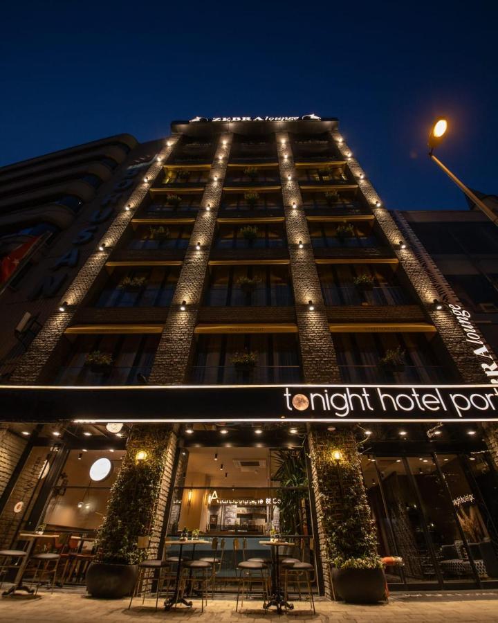 Tonight Hotel Port, Istanbul